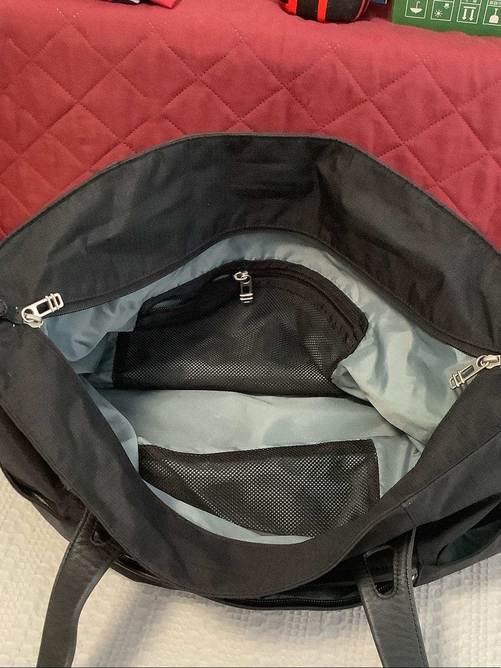 Tumi Black Nylon Tote with Leather Handles - Picture 7 of 13